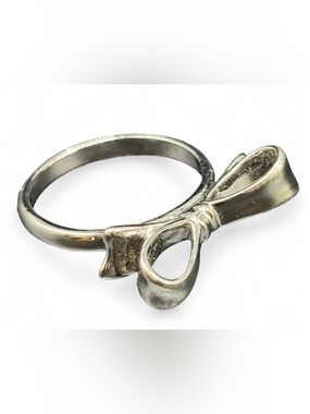 Kate Spade New York Silver Tone Metal Bow Ring Coquette Minimalist Jewelry